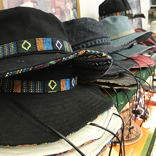 サファリハット